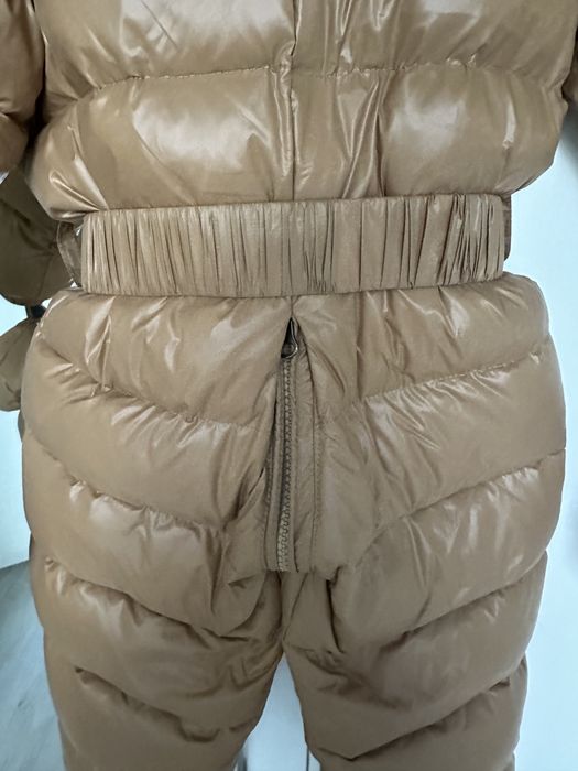 Зимно космонавтче с качулка от естествен цвят