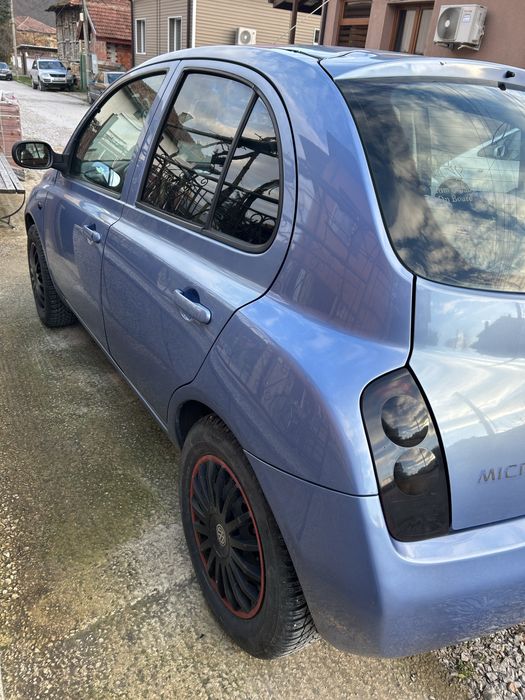 Продавасе Нисан микра к12 1.5дци 82к