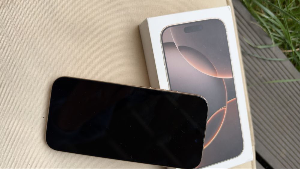 Iphone 16 pro 128 gb Gold