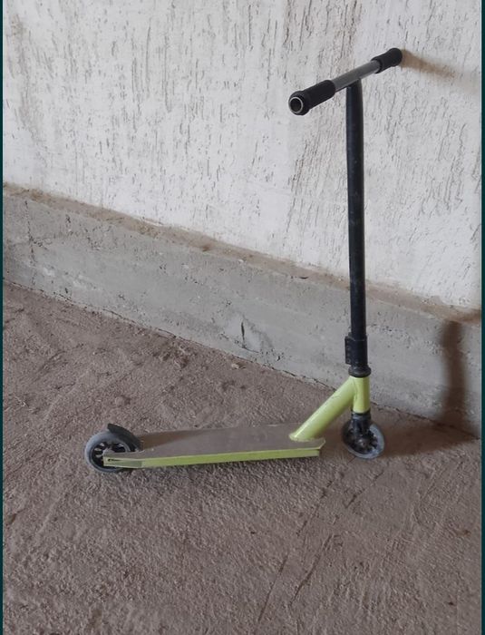 Продам самокат..