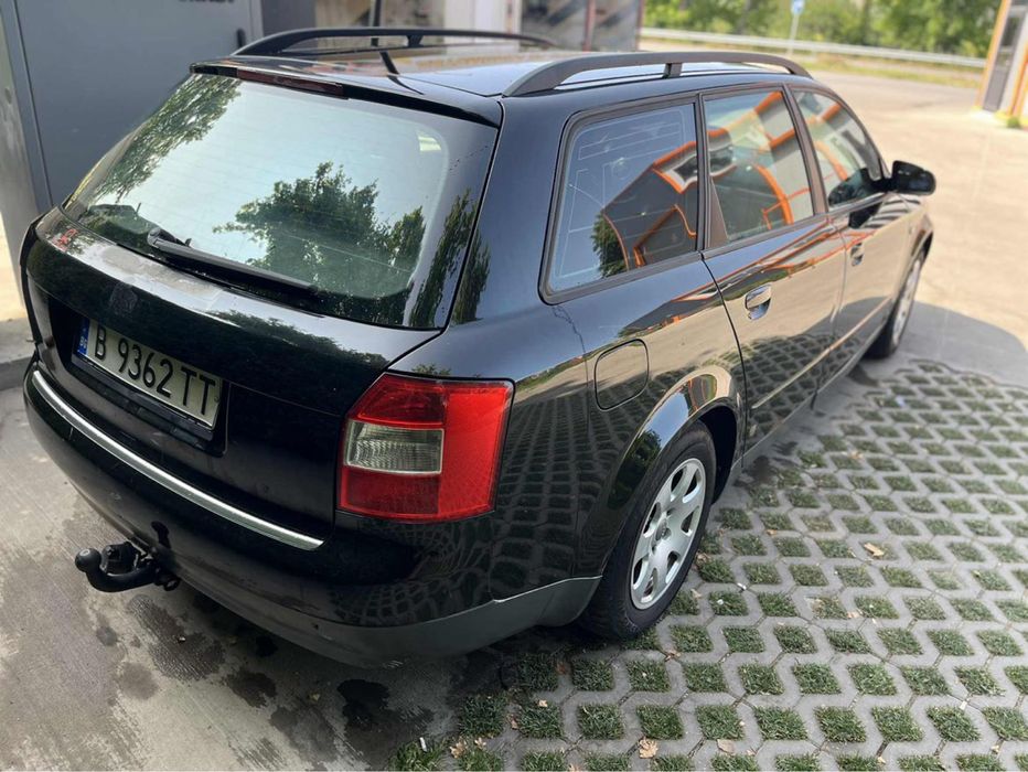 Ауди А4 ,131к.с 2004г.