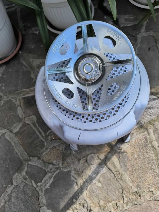 Туристическа ГАЗОВА бутилка  с котлон