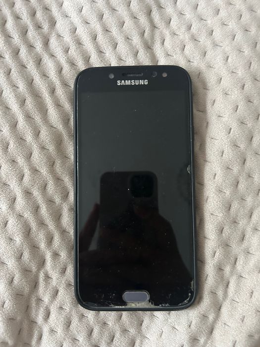 Телефон Samsung Duos