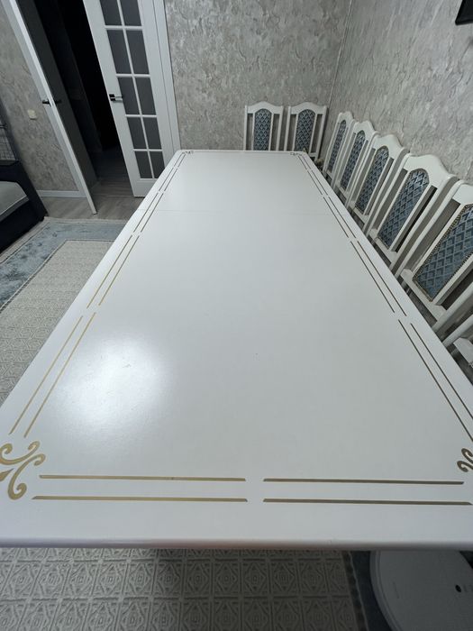 Продам длинный стол