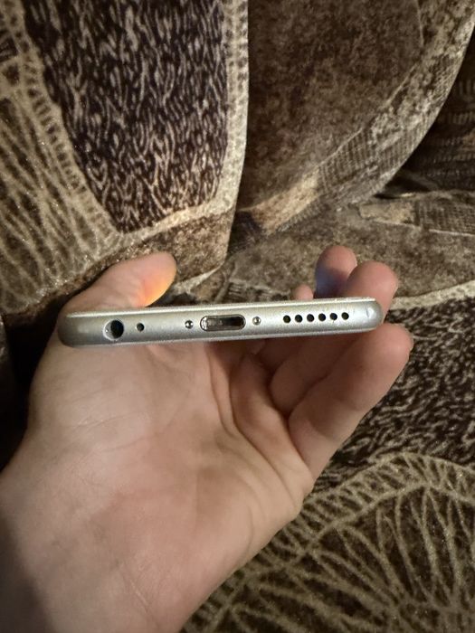 Iphone 6s.
