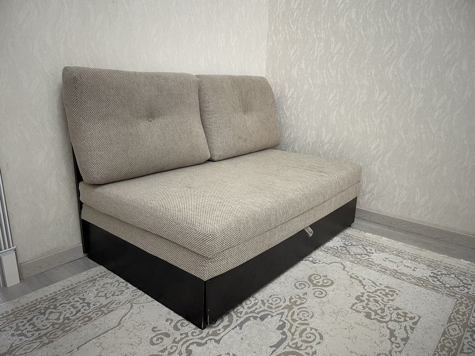 Продаю диван раскладной