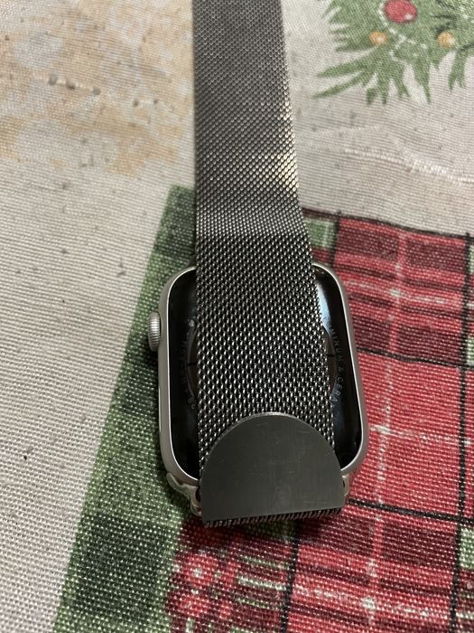 Apple wach 6 в много добро състояние