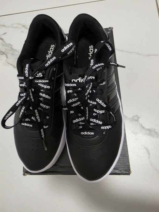 Маратонки Adidas