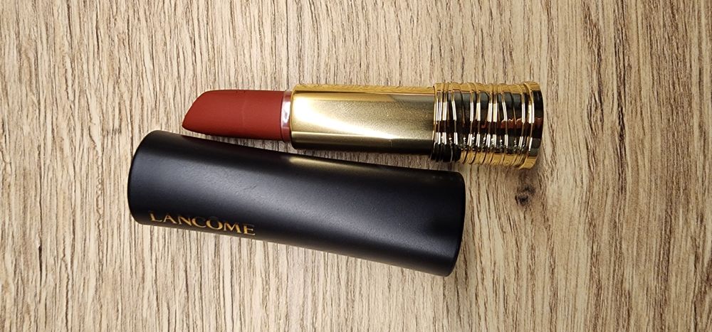 Lancôme LAbsolu Rouge Drama Matte червило