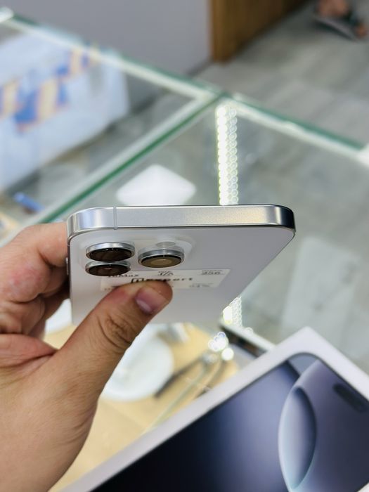 16 Pro Max 512gb 94% White Titanium