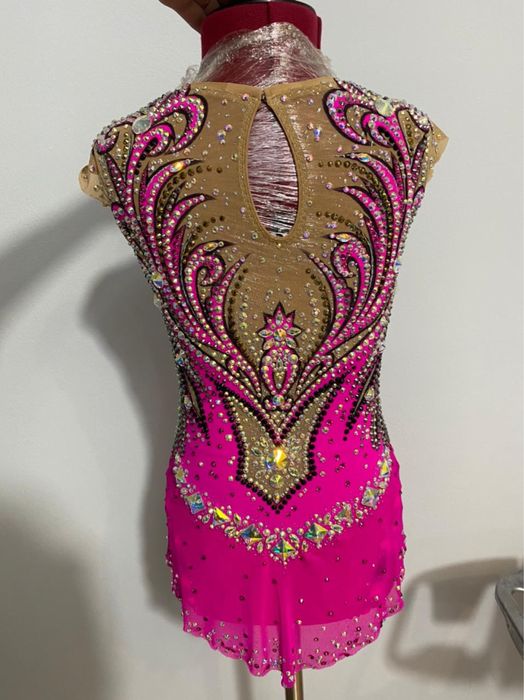 Гимнастический купальник