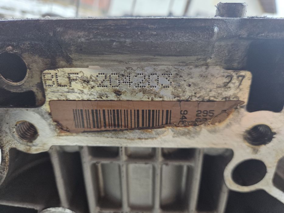 Motor 1.6 FSI BLF Bloc motor chiulasa axe cu came Vw Golf 5