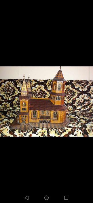 Biserica lucrată manual