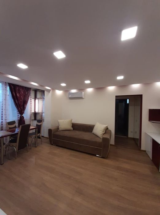 Apartament de închiriat