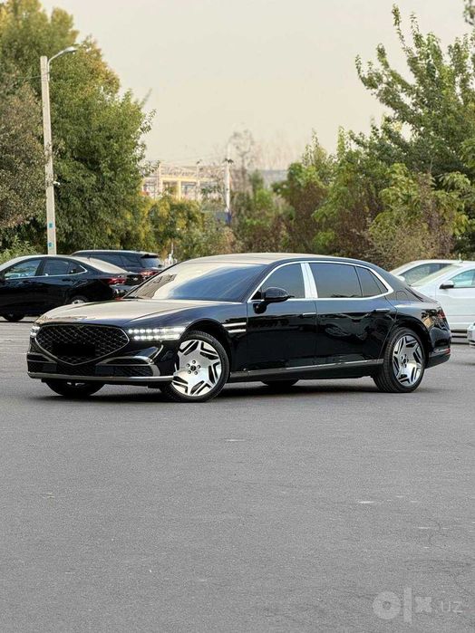 Sotuvda Genesis G90 LONG (Limousine)