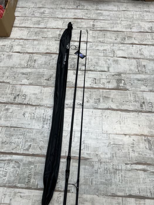 Lanseta crap Eastshark Gazer 3.9m,3.75 lbs ,2 segmente