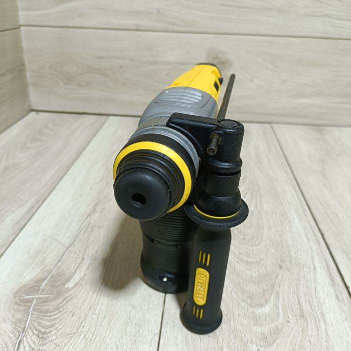 Rotopercutor SDS plus DeWalt DCH 273 impecabil