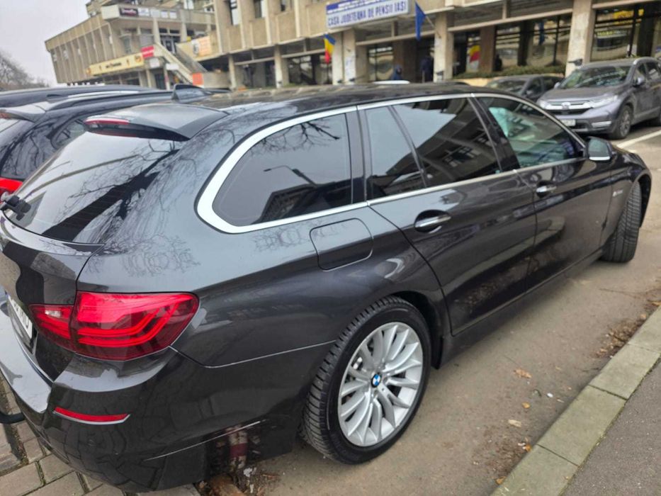 BMW Seria 5 Luxury | 530D xDrive | 4x4 | automata | inmatriculat ro