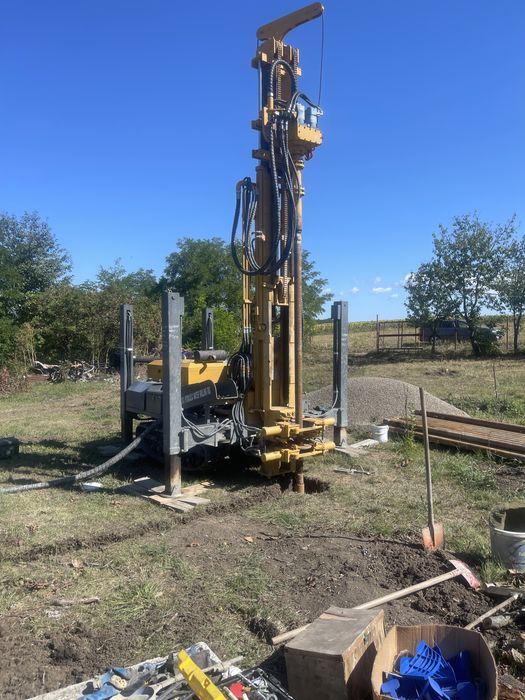 Fantanar adancesc curat denisipez fantani Foraje de mari adâncimi