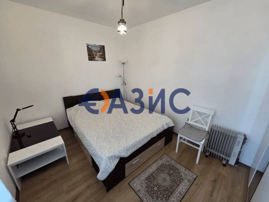 Продава се Двустаен апартамент в к.к. Слънчев бряг - 51 кв.м за 1177 €/кв.м - Снимка #2