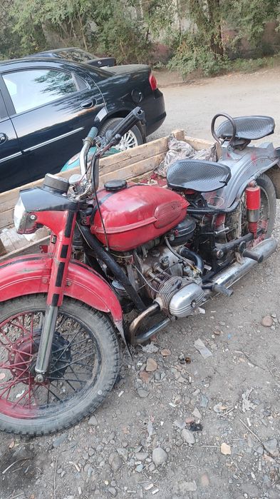 Мотоцикл Урал *.