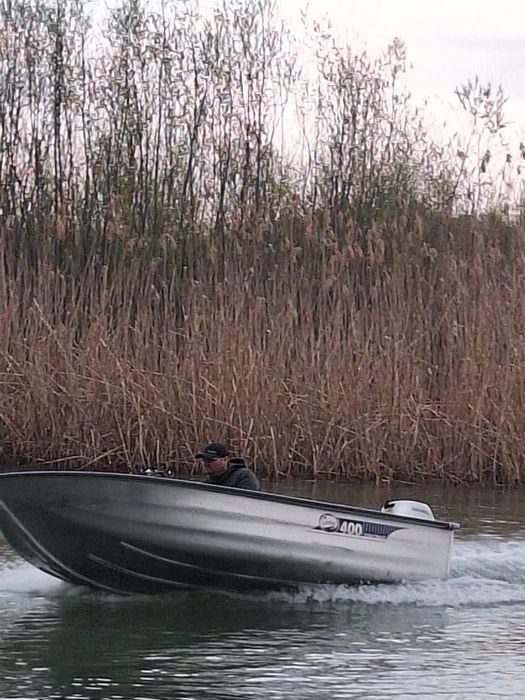 Barca aluminiu linder sportsmen 400