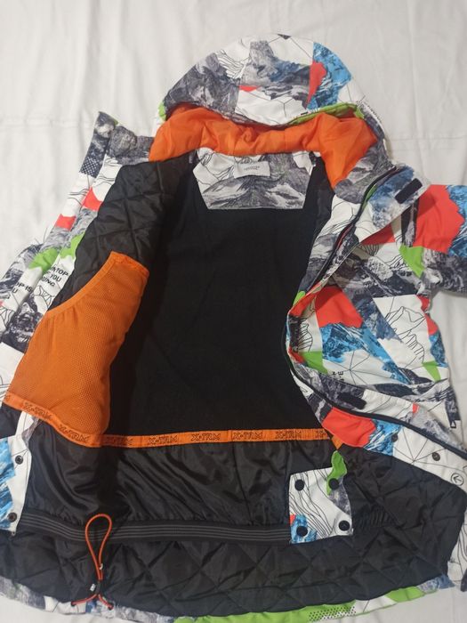Детски ски яке размер 152