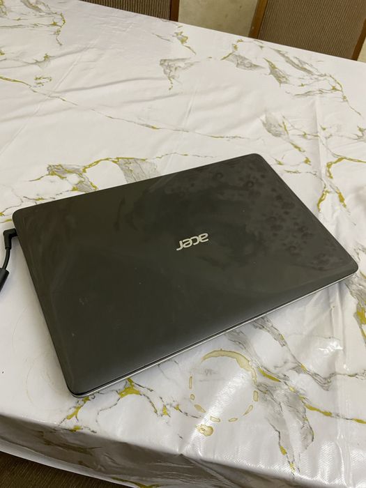Acer ноутбук сатылады срочно
