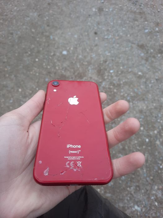 IPhone XR 64гб не вскрылся