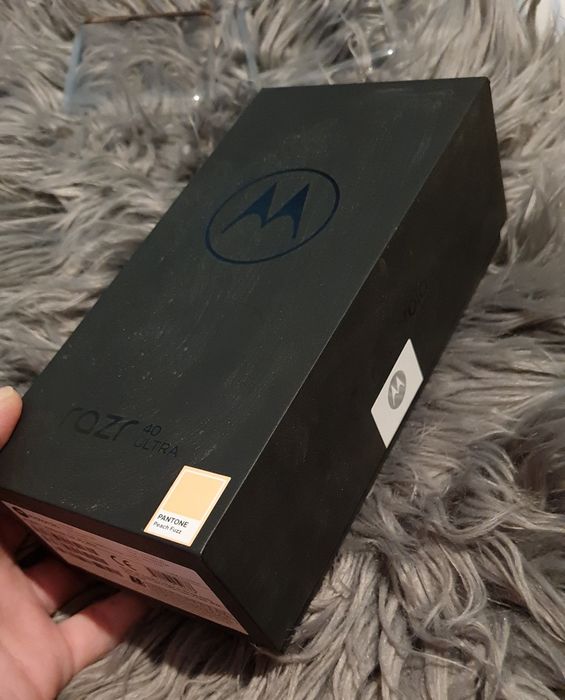 Motorola Razr 40 Ultra в гаранция