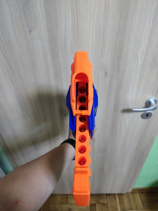 Nerf Бластер N-strike elite rukkus icsn