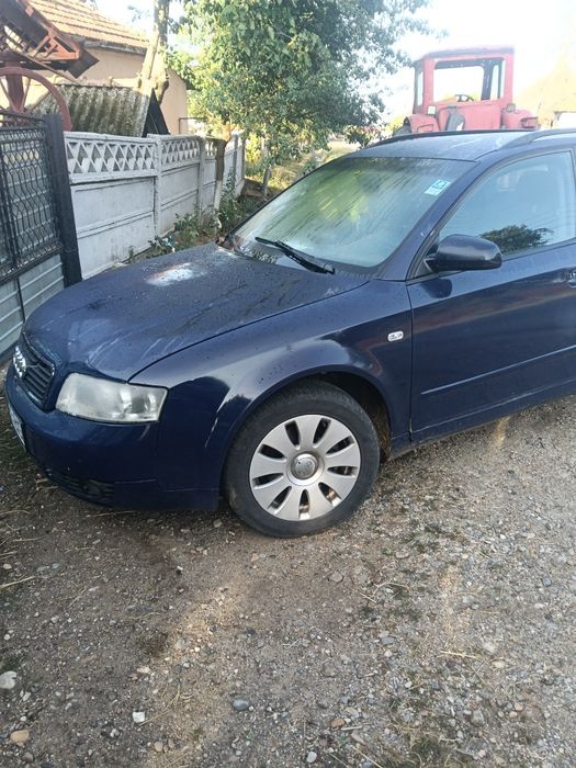 AUDI A4 Avant 2002 — imagine 4