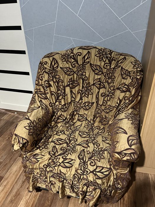 Отдам бесплатно б/у мебель