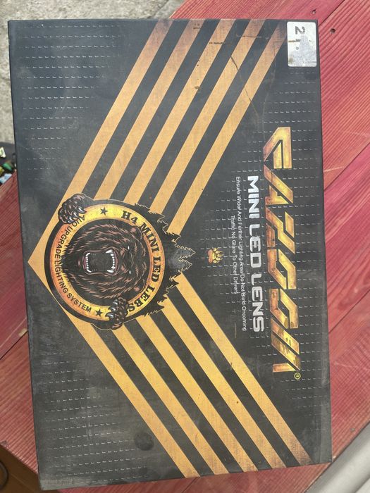 Продается Bi-led Azoom на туманик