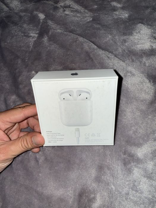 Apple Air Pods 2-ро поколение безжични скушалки на apple
