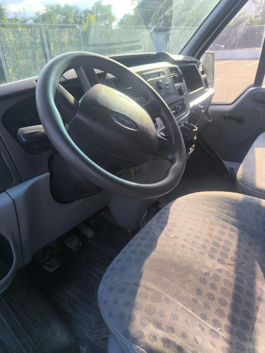 De vanzare:FORD TRANSIT 2.4 TDCI