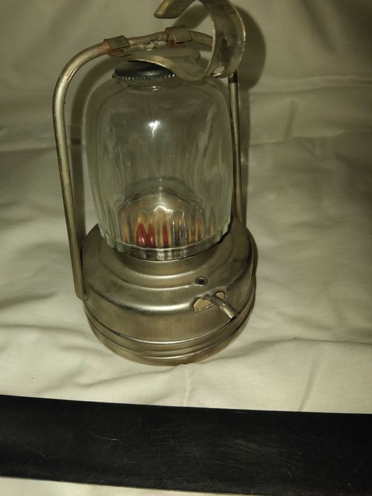 Продавам фенер - имитация на газова лампа