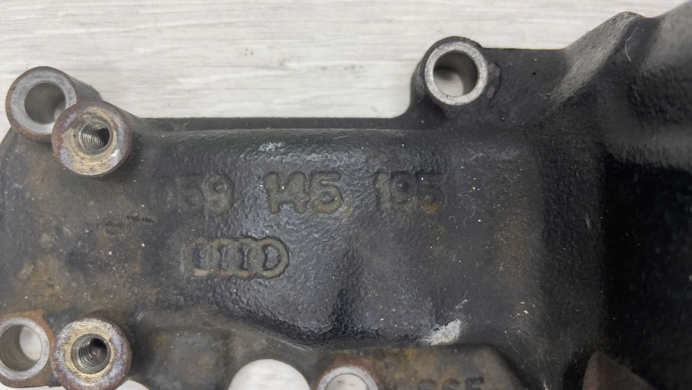 Капак стойка турбо AUDI 3.0TDI GTB 2260VZK