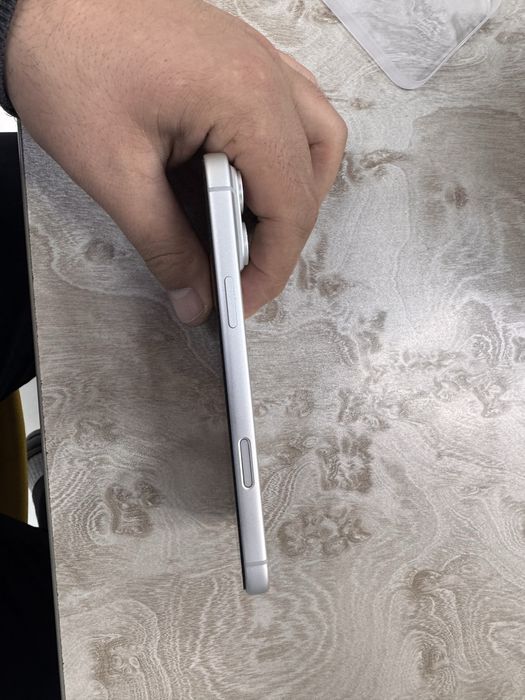 Iphone 17promax yangi srochni sotiladi