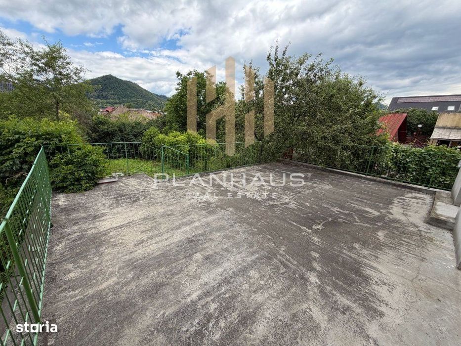 Casă de vânzare 145 mp utili, teren 650 mp, terasă  de 50 mp Centrul V