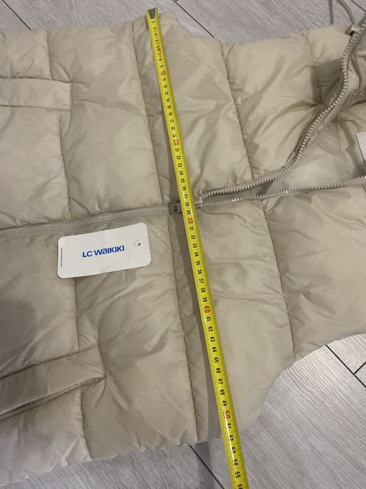 Дамски елек LC WAIKIKI