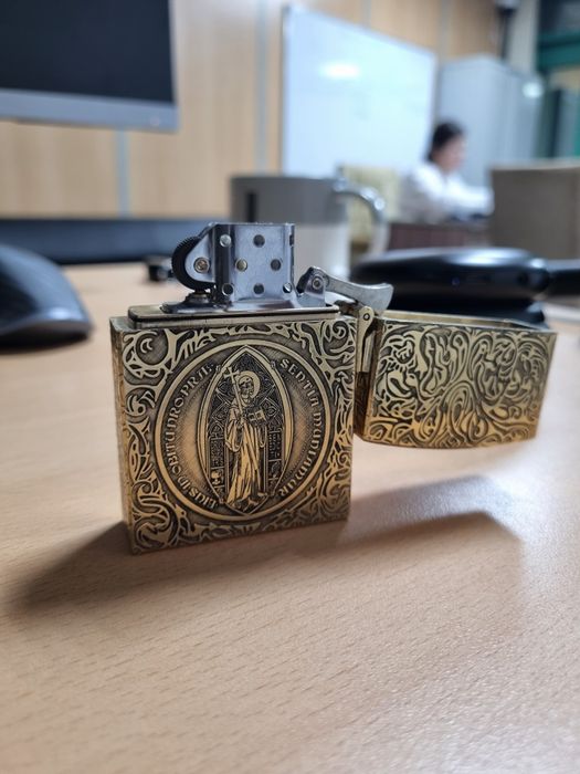 зажигалка Constantine