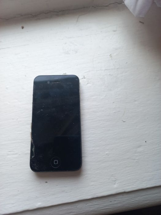 Iphone 4 продам рабочий