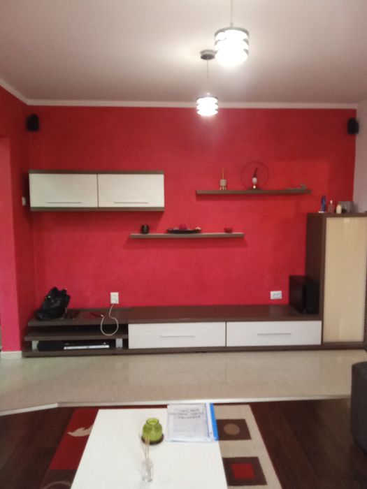 Apartament de închiriat