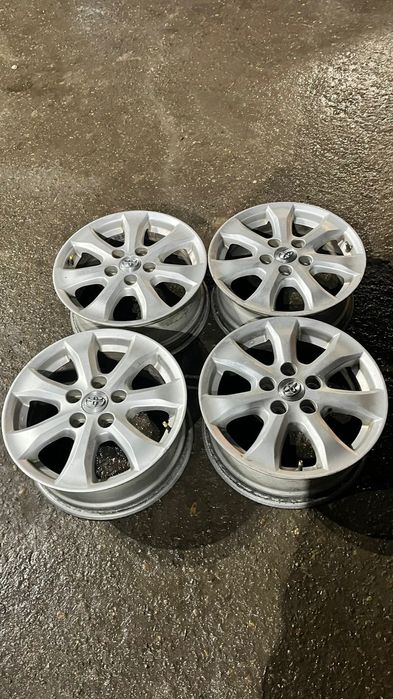 Продам титан диски Тойота 45