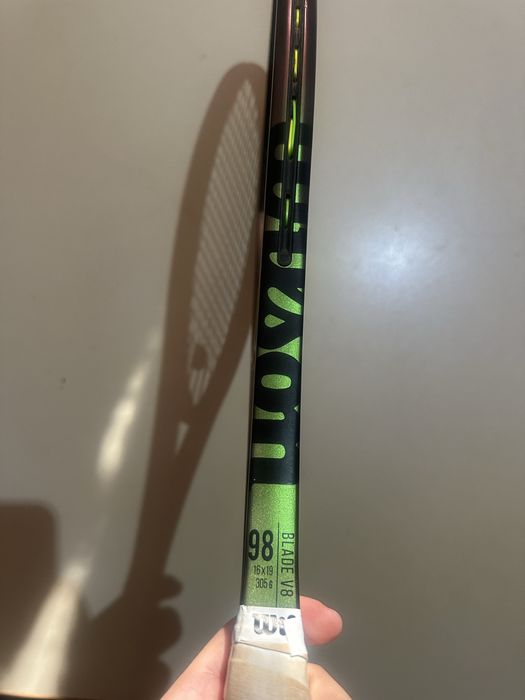 Wilson Blade V8 98
