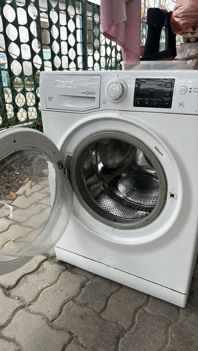 Машинка стиральная