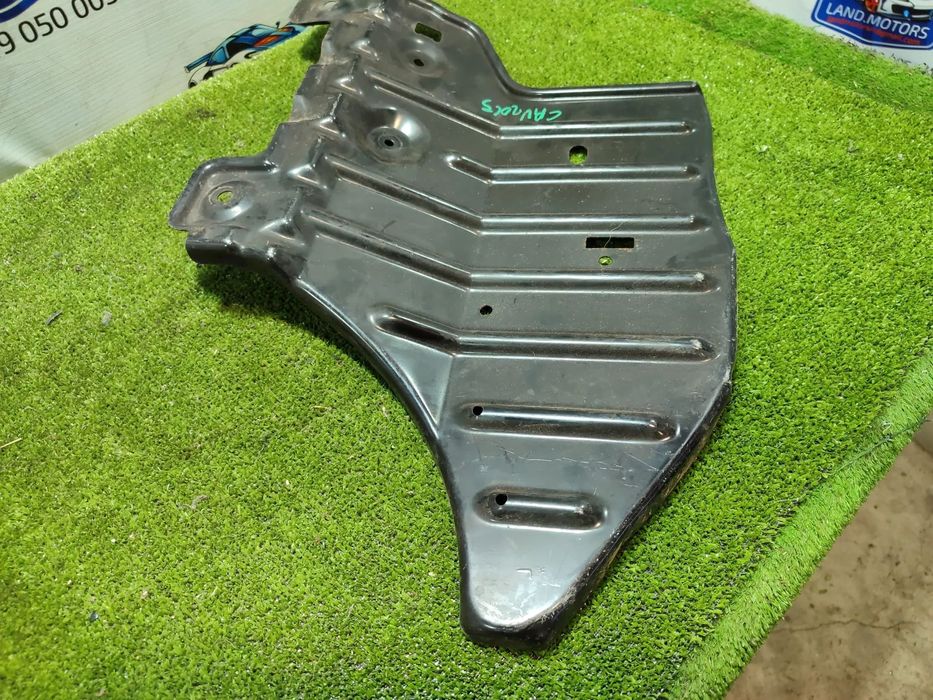 PANOU PROTECTIE INFERIOARA MOTOR DREAPTA HONDA CR-V 2.2 DIESEL 2015 Hatchback / 2012-2016