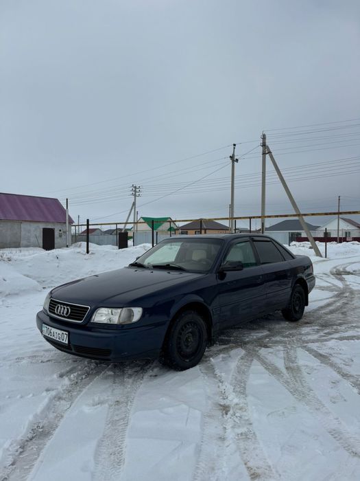 На продаже Audi a6 c4