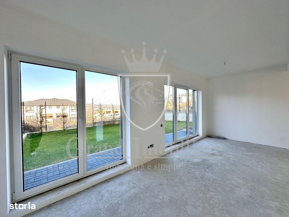Duplex de vanzare 270 mp, zona Floresti